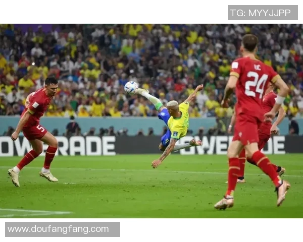 热搜榜第一！维尼修斯因一举动刷屏全网