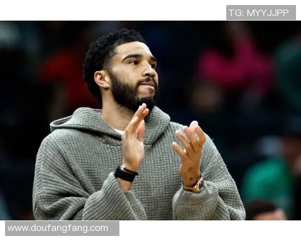 今日焦点战塔图姆与对手激烈对决即将打响引发球迷热议